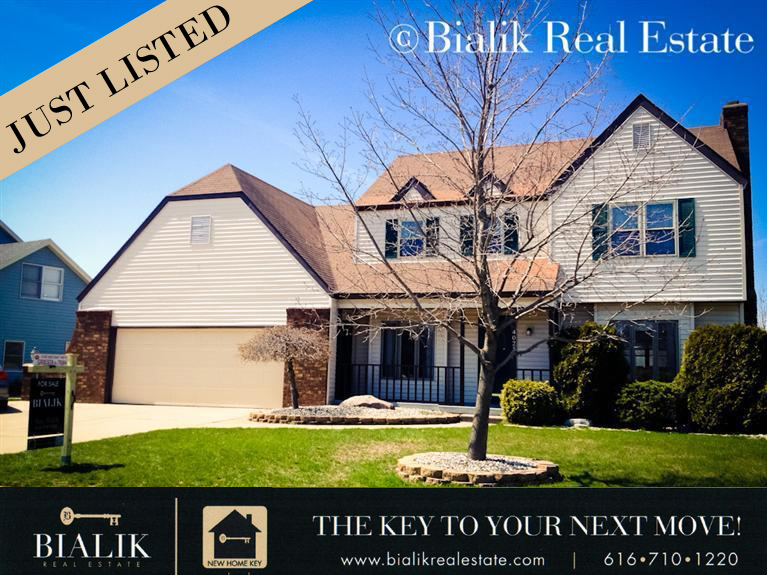 home for sale 4025 Piute Dr. SW, Grandville MI 49418