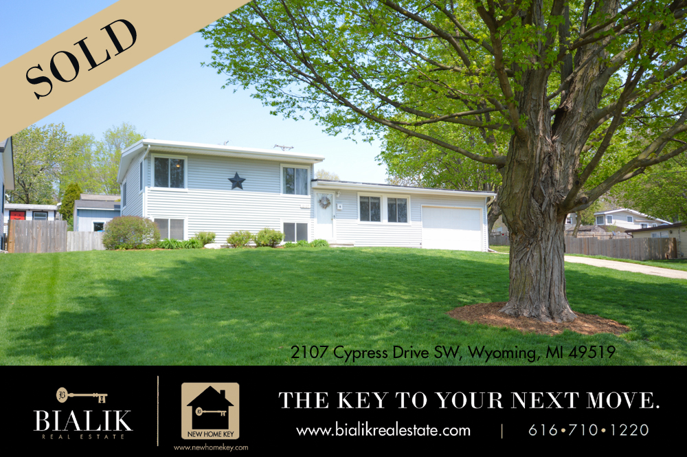 SOLD by Bialik Real Estate_2107 Cypress Drive SW, Wyoming, MI 49519